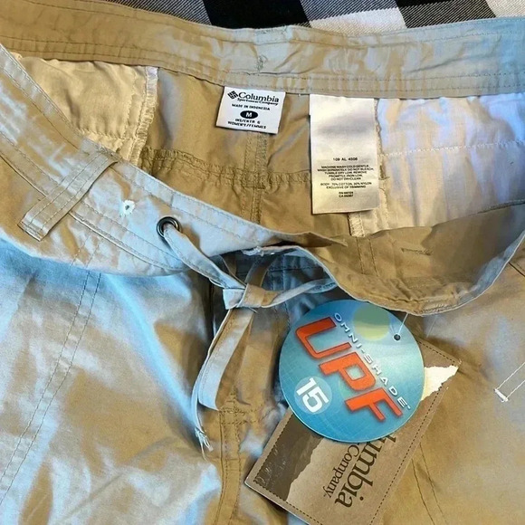 COLUMBIA ARCH CAPE II SHORT size medium - Picture 3 of 6